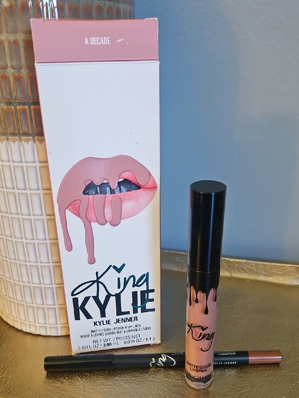 Kylie Matte Liquid Lipstick - Dusty Rose